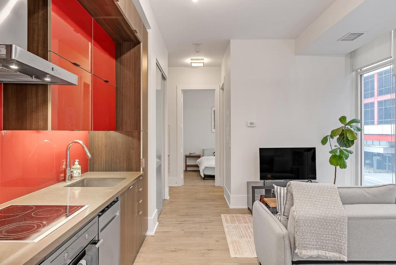 Апартаменти 2Br 2Bth Apt-Rogers Center-Cn Tower-Free Parking Торонто Екстер'єр фото
