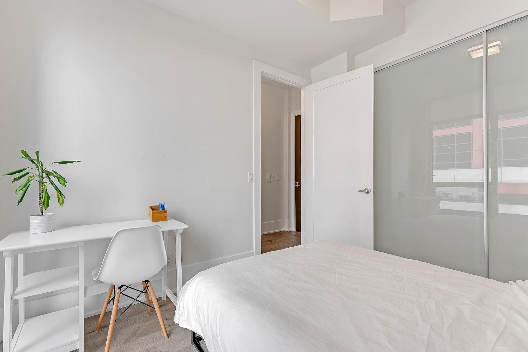 Апартаменти 2Br 2Bth Apt-Rogers Center-Cn Tower-Free Parking Торонто Екстер'єр фото