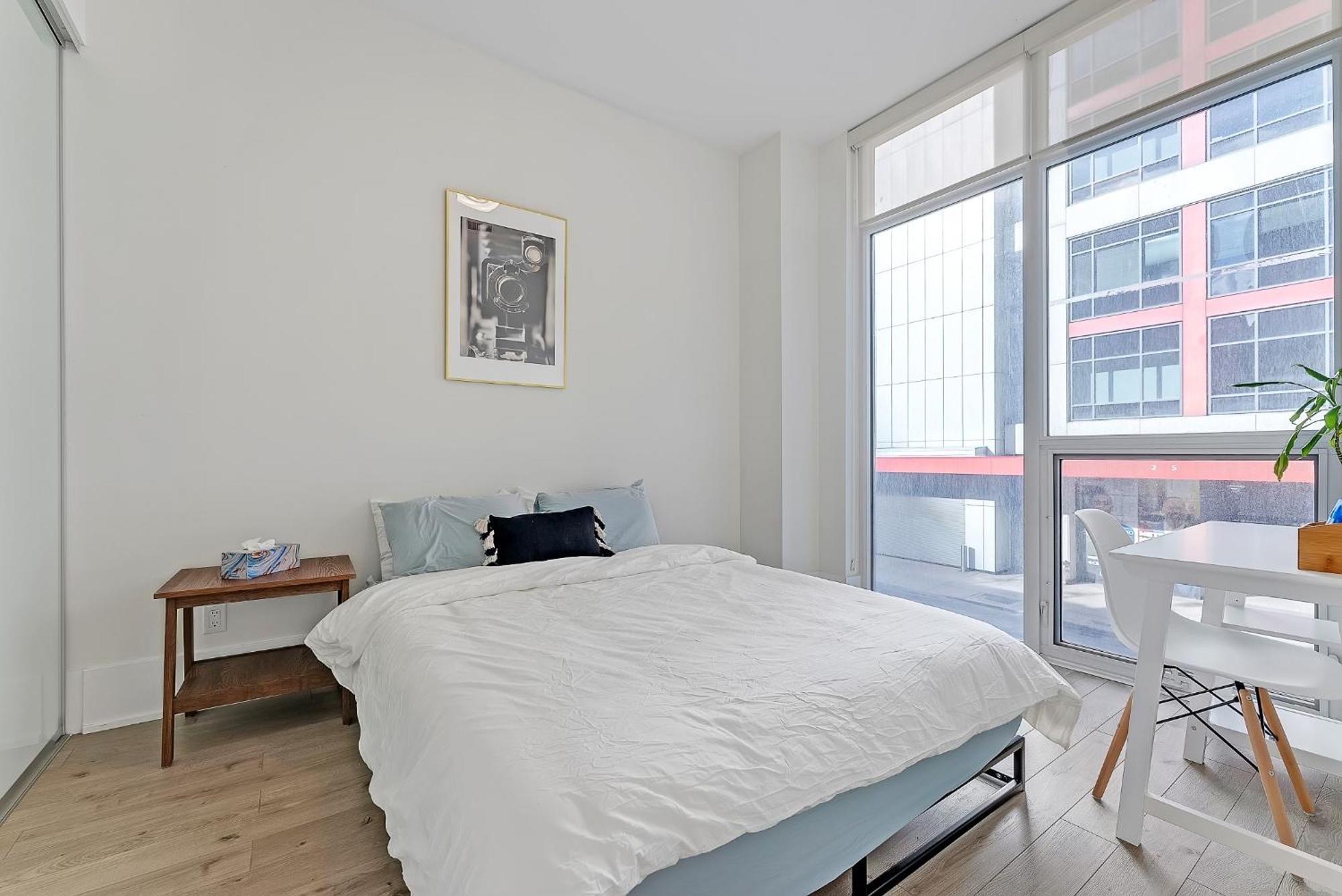 Апартаменти 2Br 2Bth Apt-Rogers Center-Cn Tower-Free Parking Торонто Екстер'єр фото