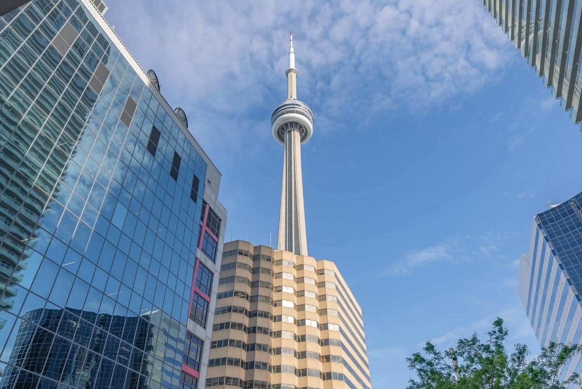 Апартаменти 2Br 2Bth Apt-Rogers Center-Cn Tower-Free Parking Торонто Екстер'єр фото